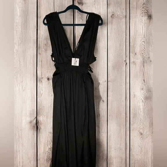 Charlotte Russe Dresses & Skirts - NWT Charlotte Russe Dress - XL (E8)